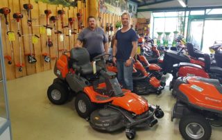 Rasentraktor Husqvarna Frontmäher Rider 422 Ts AWD günstig kaufen