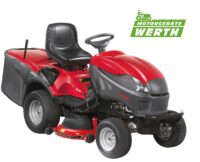 Rasentraktor Stiga mit Allrad AWD Hydrostat. Ein Aufsitzmäher mit Zweizylinder Briggs & Stratton Motor und Allrad