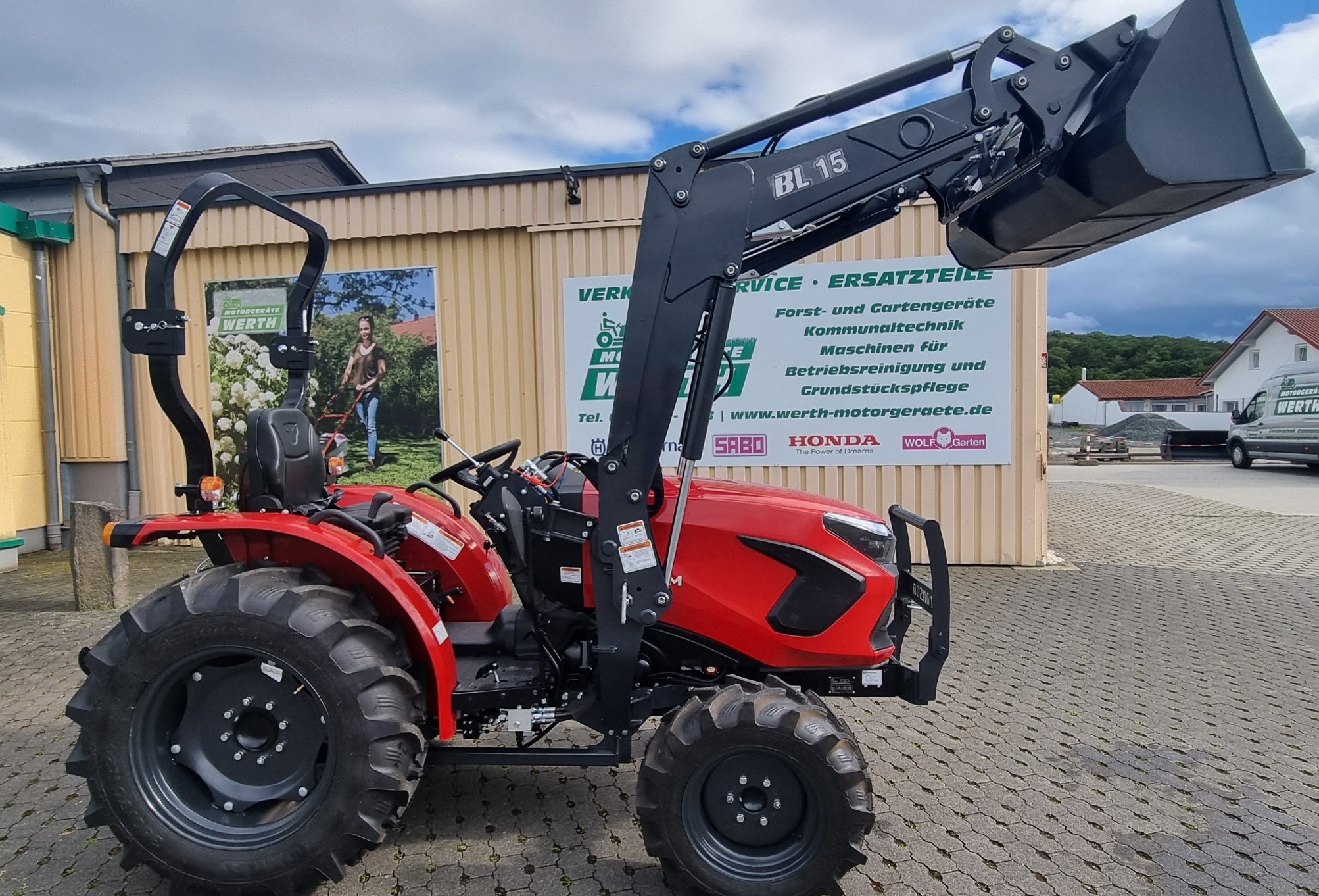 Tym Branson Traktor F50rn Radialbereifung Frontlader neues Modell Kompakttraktor Kleintraktor günstig kaufen Händler Werth Hessen