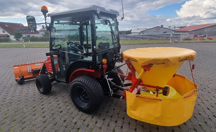 Winterdienst Traktor Kompakttraktor Branson 2505h TYM T255 Yanmar Motor Schneeschild Salzstreuer günstig kaufen