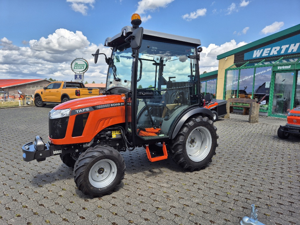 Tafe Traktor 6028M mit Kabine kaufen 