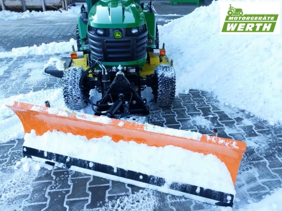 Schneeschild Vares Kommunal Schneeräumschild Schneepflug Winterdienst Traktor Schlepper hydraulisch schwenkbar Tym Branson Tafe Kubota Iseki John Deere Solis günstig kaufen