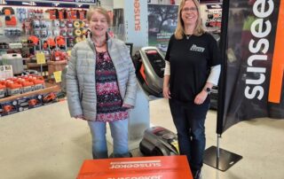 Sunseeker X3 Gen2 Mähroboter gewinnspiel Übergabe an den Kunden