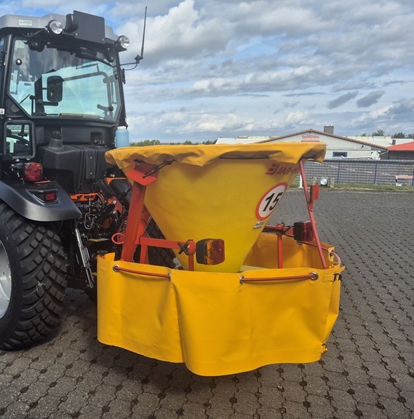 Salzstreuer Schleuderstreuer Traktor Winterdienst Jar-Met